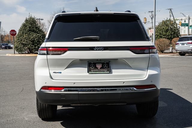 Used 2023 Jeep Grand Cherokee 4WD 4xe w/ Luxury Tech Group II image 6