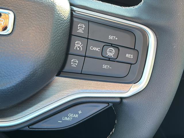 New 2026 Jeep Grand Wagoneer Limited image 28