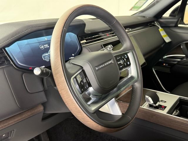 New 2025 Land Rover Range Rover SE image 14