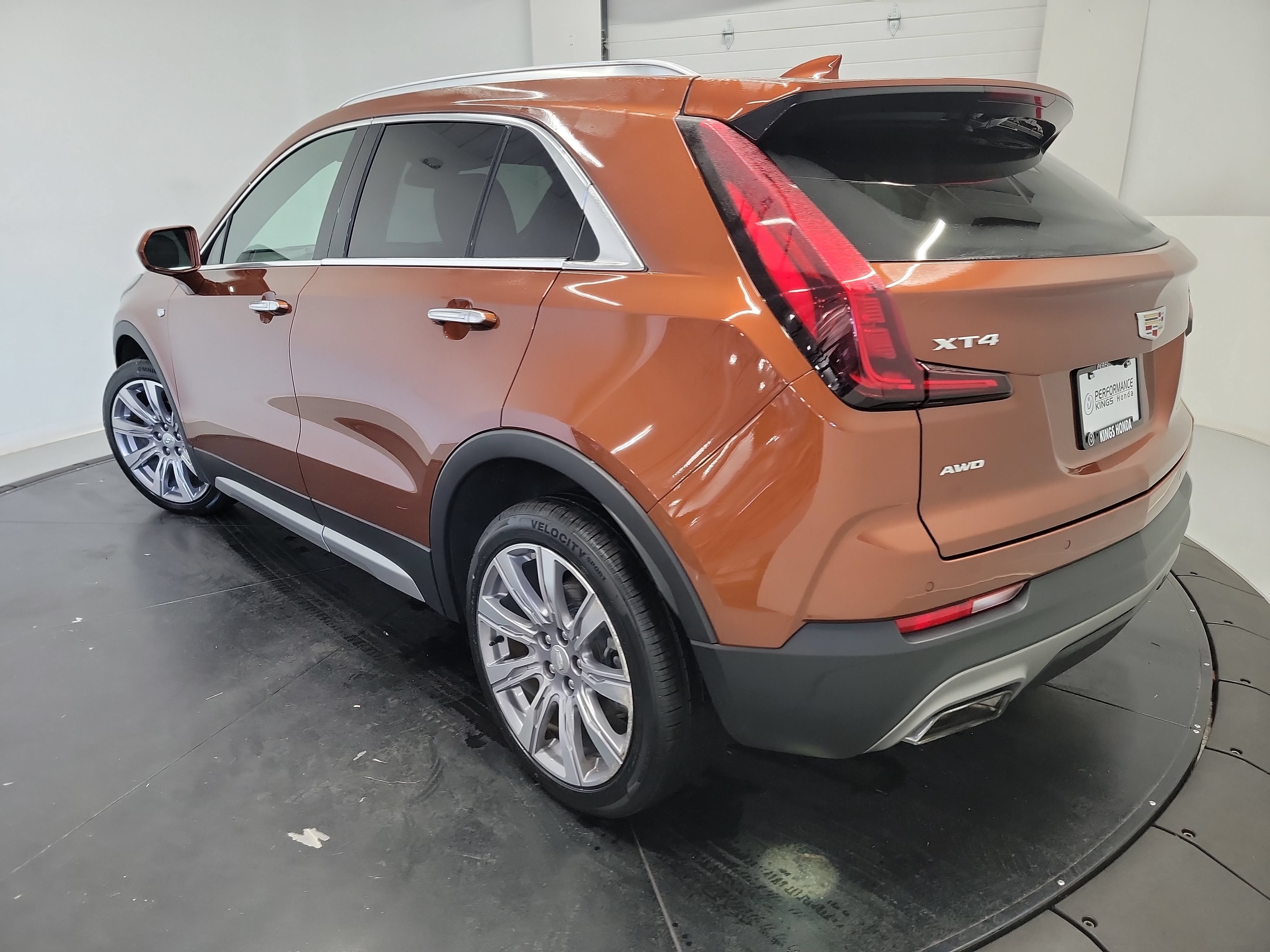 Used 2019 Cadillac XT4 Premium Luxury AWD/4WD image 6