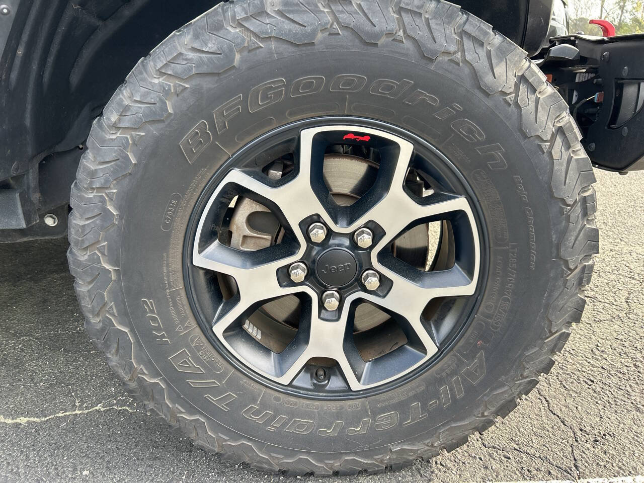 Used 2019 Jeep Wrangler Rubicon w/ Steel Bumper Group AWD/4WD image 7