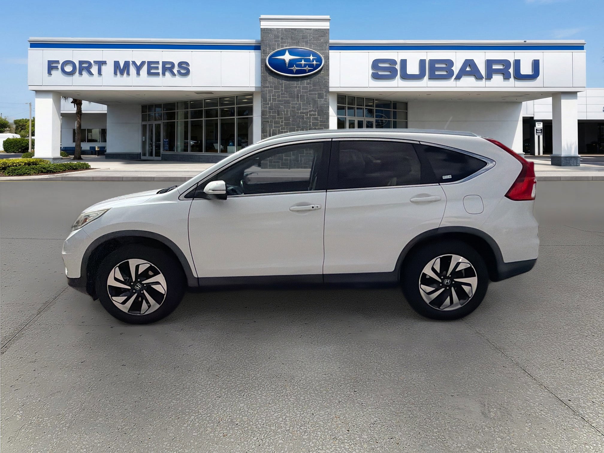 Used 2015 Honda CR-V Touring image 6