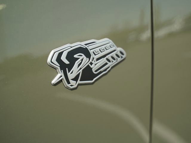 New 2026 RAM 1500 Laramie w/ Sport Appearance Package AWD/4WD image 36