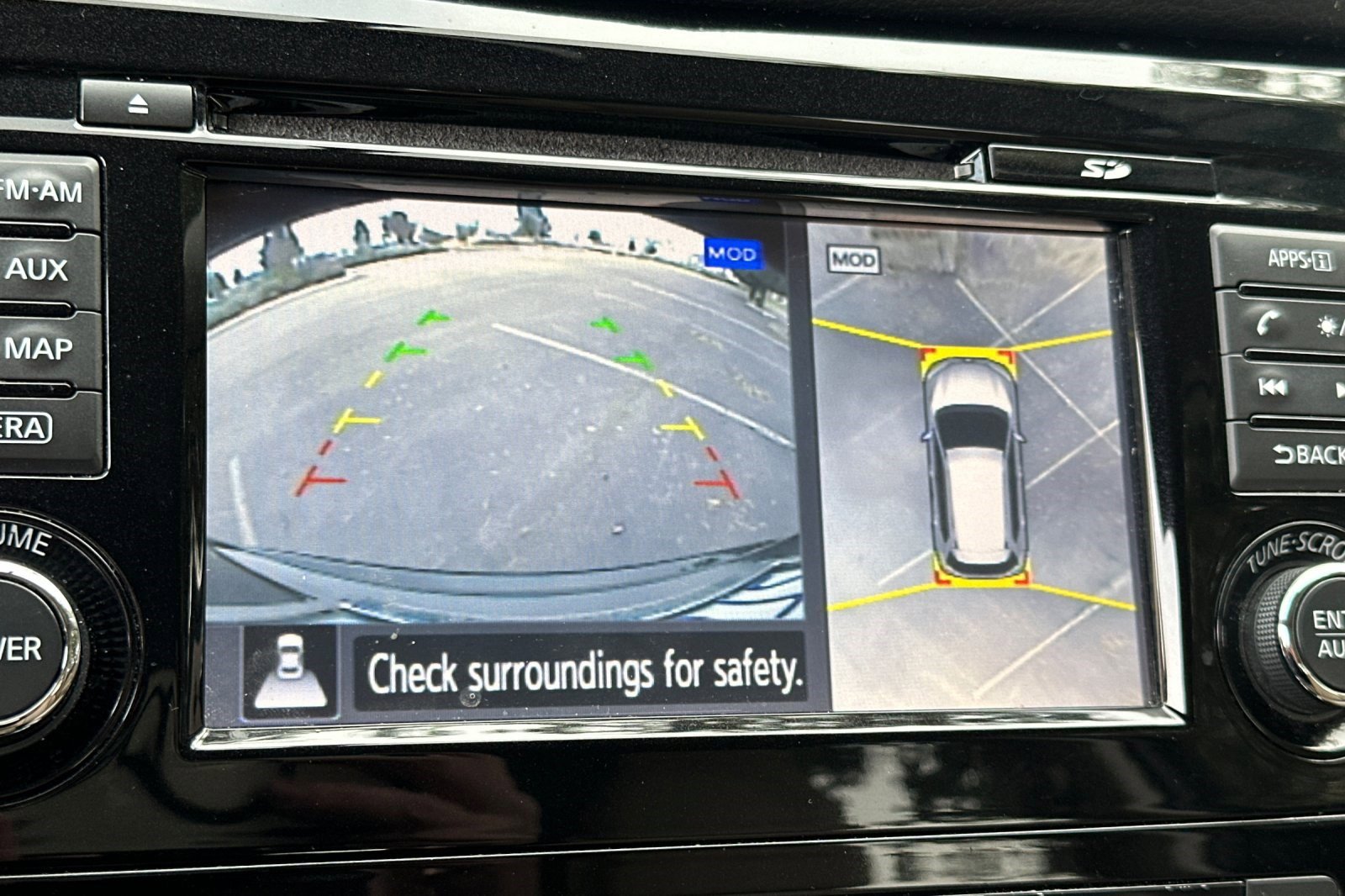 Used 2016 Nissan Rogue SV w/ SV Premium Package image 26