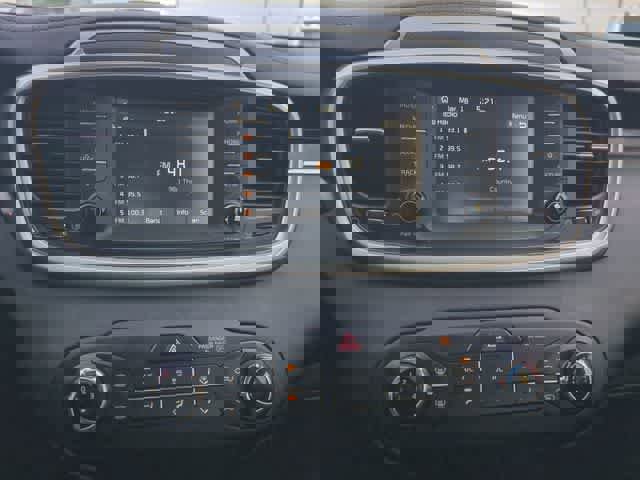 Used 2020 Kia Sorento LX image 27