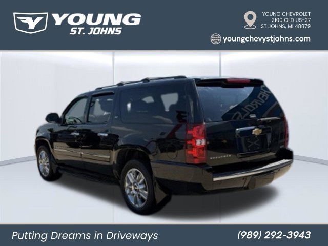 Used 2010 Chevrolet Suburban LTZ AWD/4WD image 4