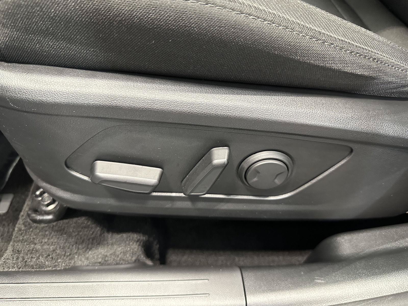Certified 2023 Hyundai Tucson SEL AWD/4WD image 17