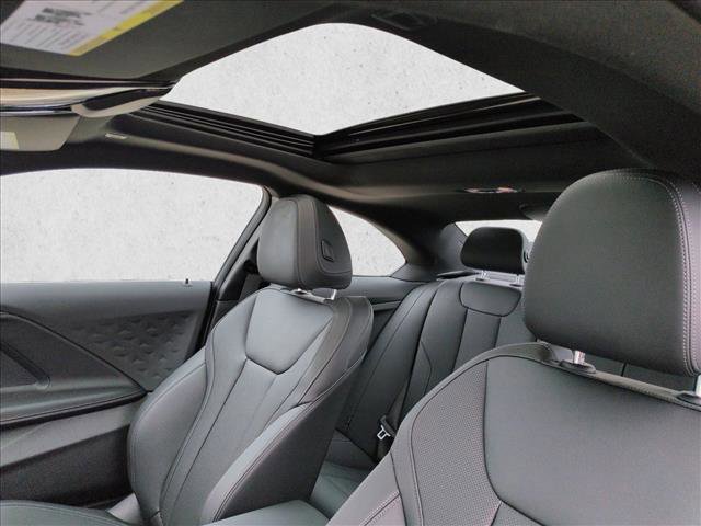 Used 2025 BMW 230i Coupe w/ Premium Package image 16