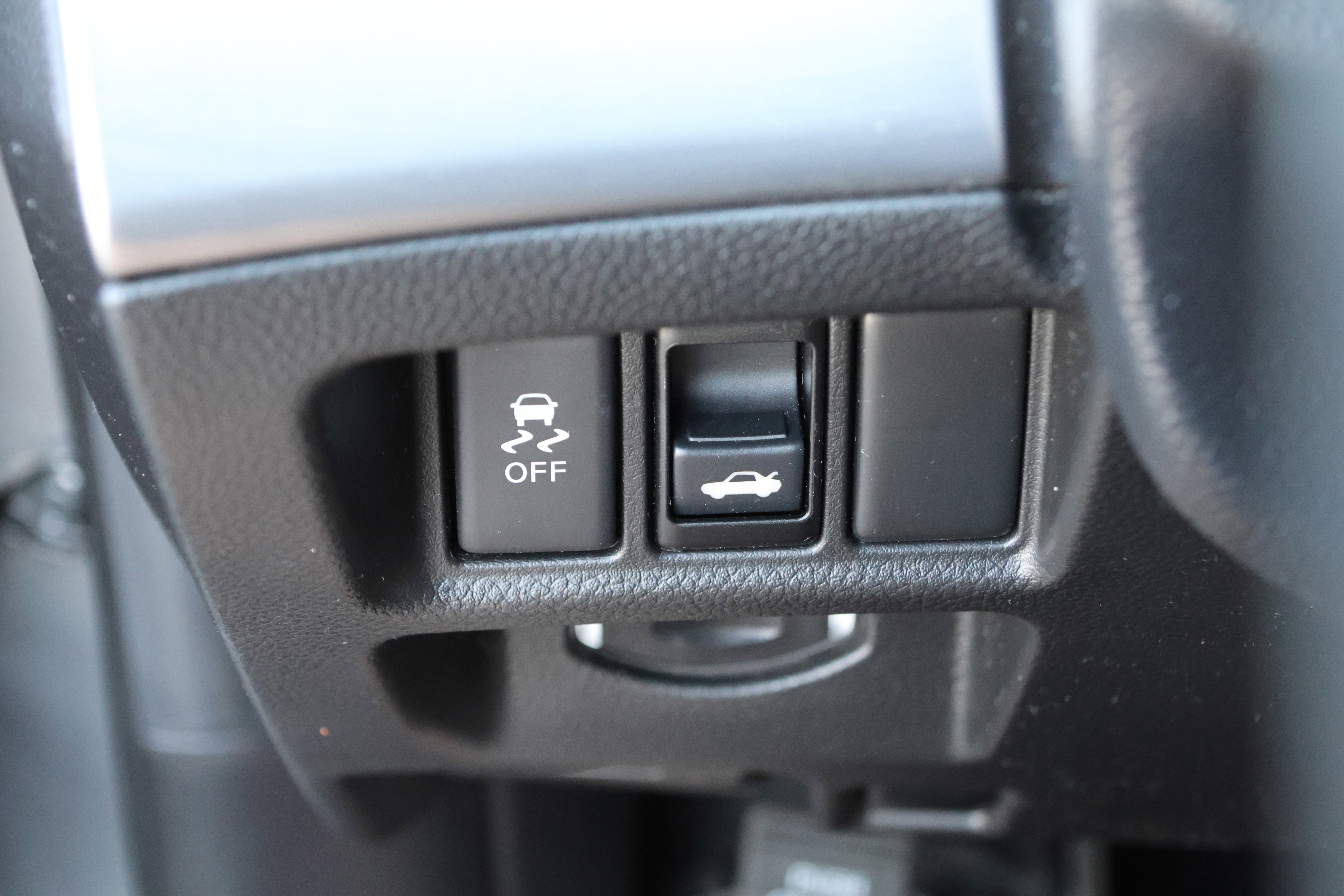 Used 2011 INFINITI G37 Coupe image 14