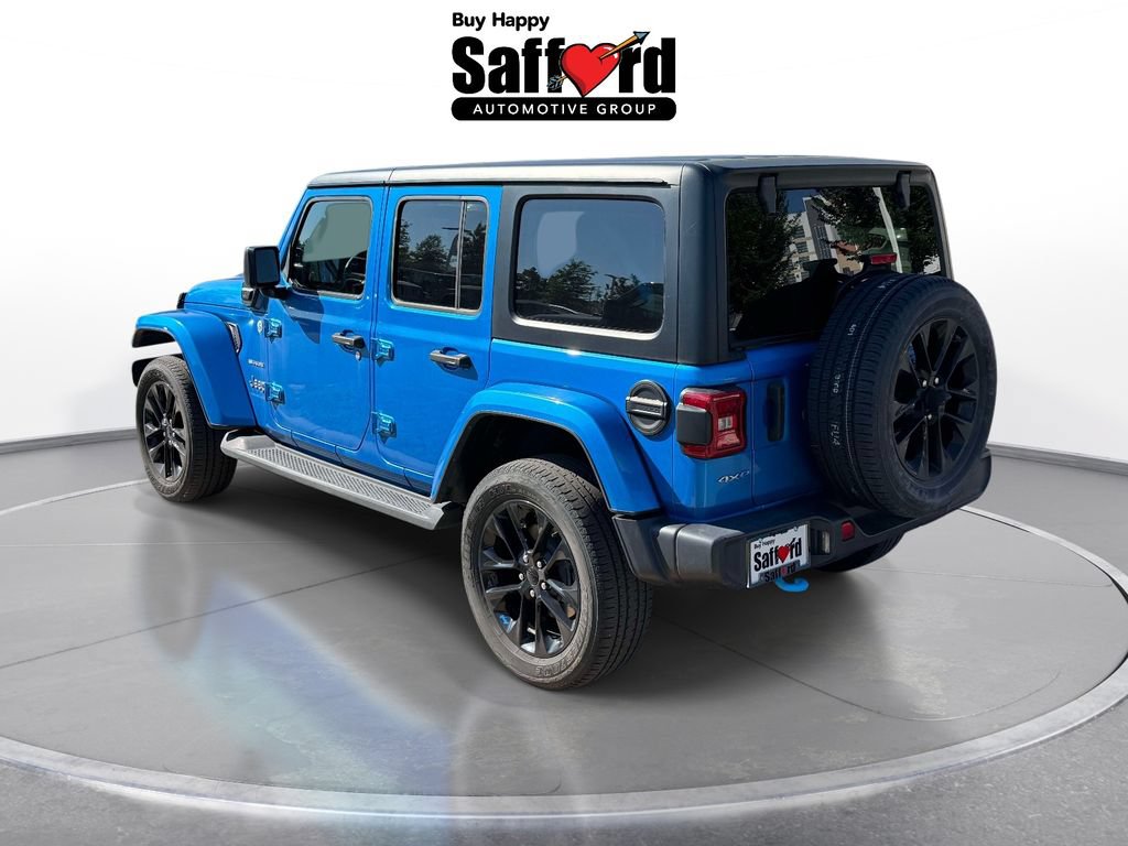 Used 2023 Jeep Wrangler Unlimited Sahara w/ Cold Weather Group AWD/4WD image 6