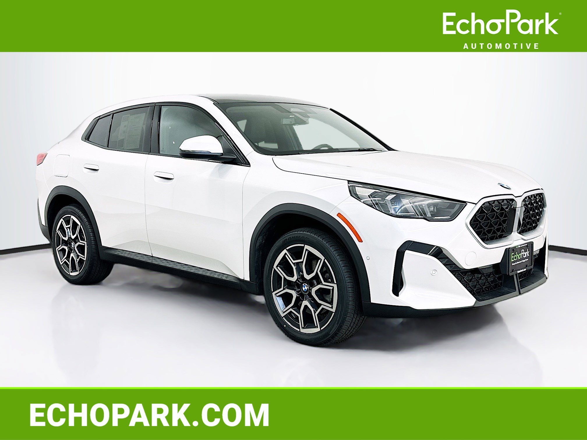 Used 2025 BMW X2 xDrive28i image 1