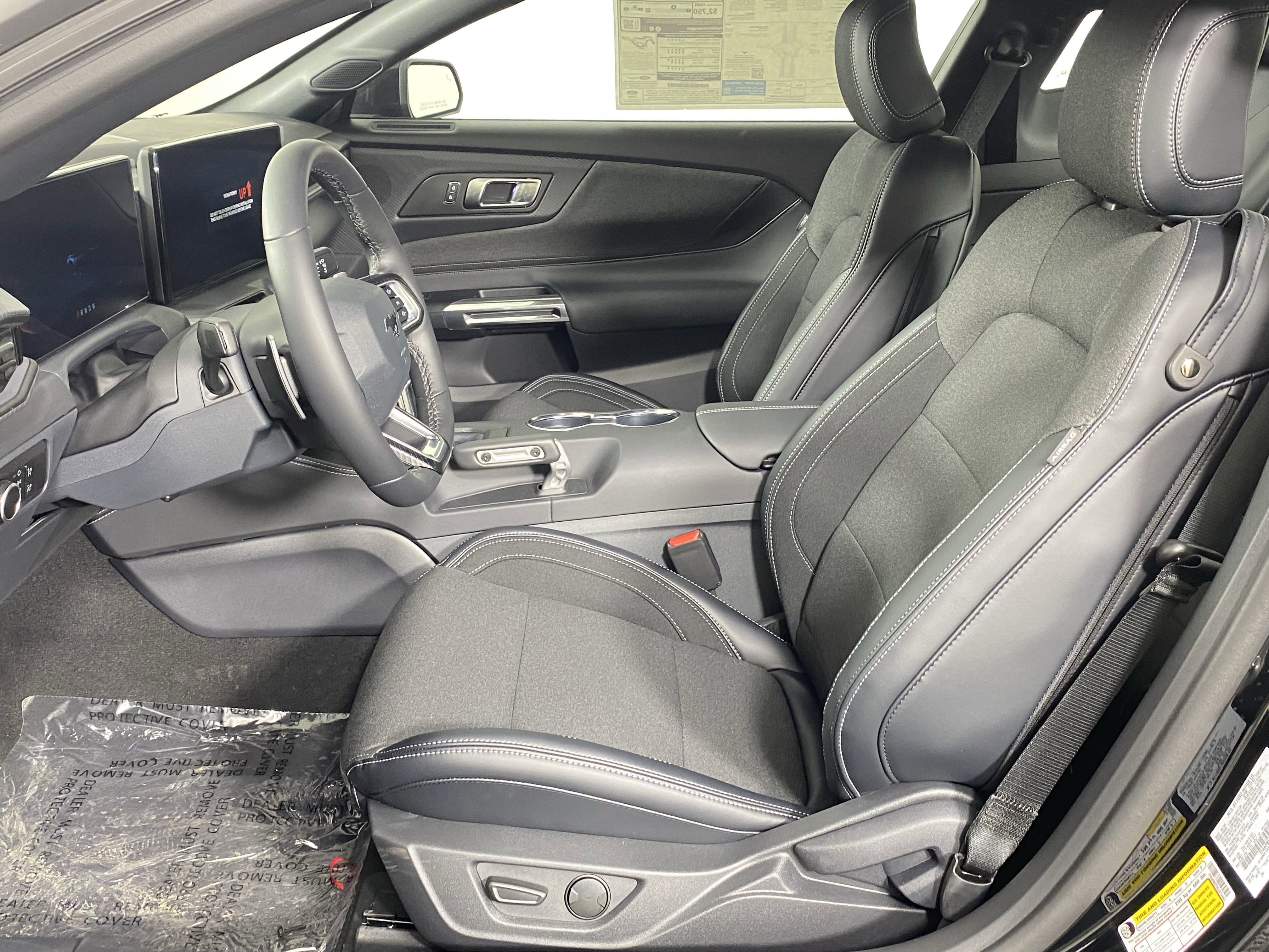 New 2025 Ford Mustang GT w/ GT Performance Package RWD image 10