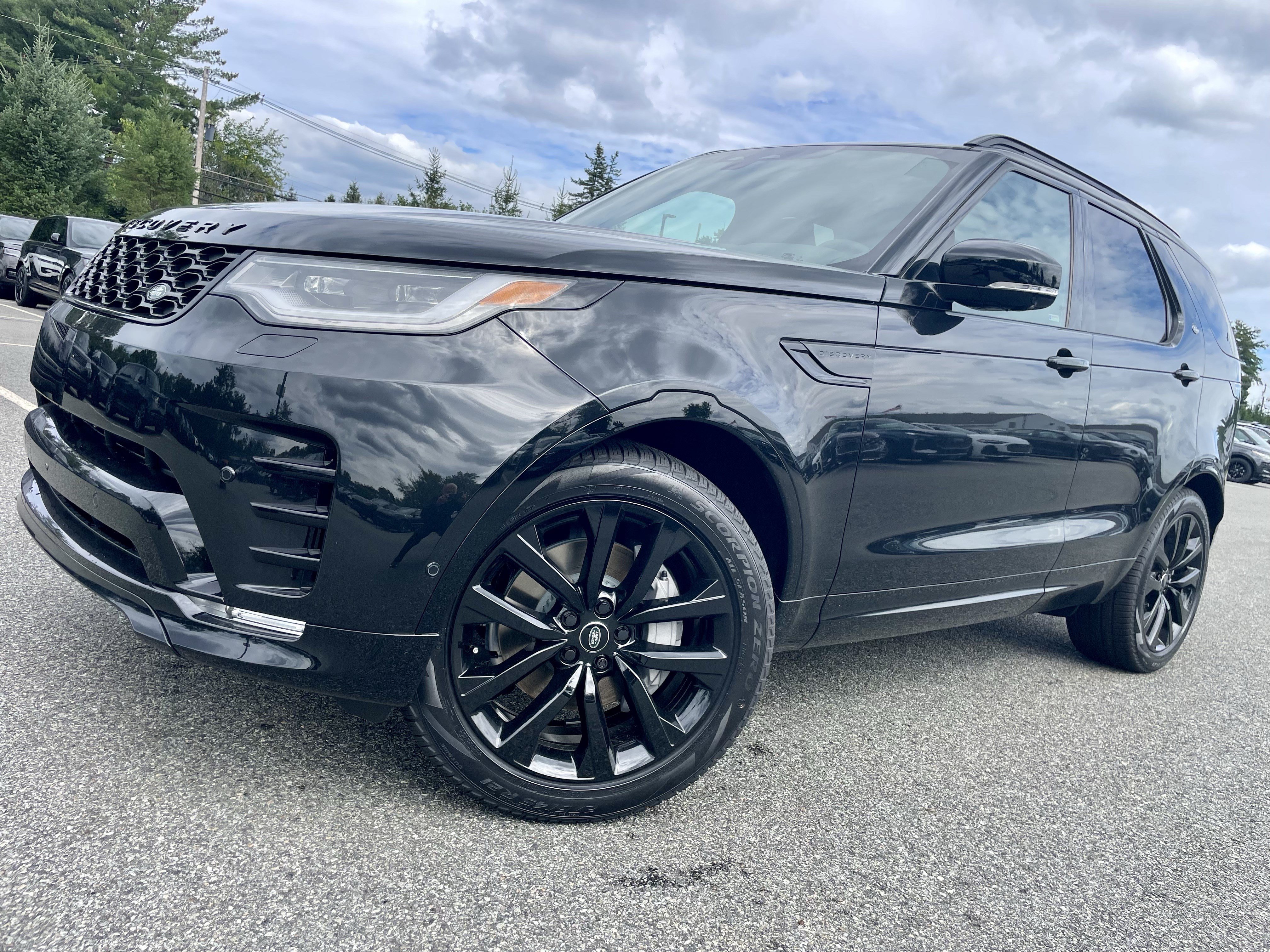 New 2026 Land Rover Discovery Dynamic SE AWD/4WD image 36
