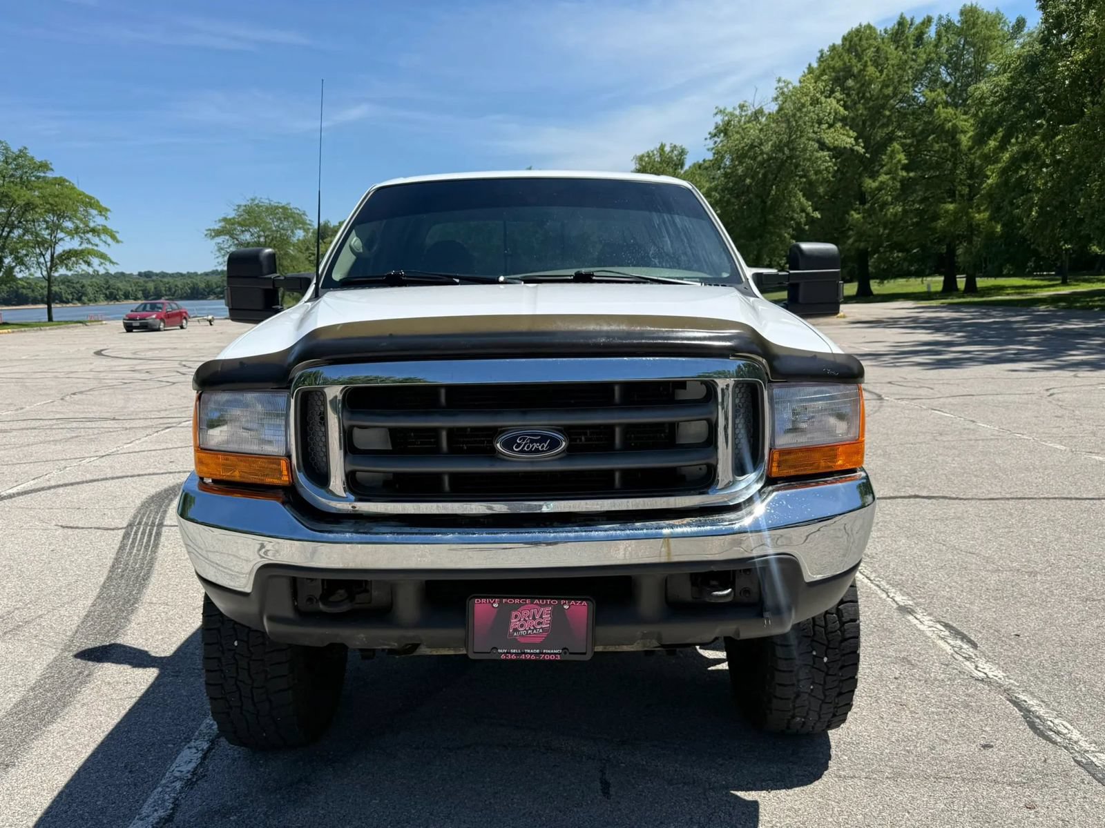 Used 2000 Ford F250 4x4 Crew Cab Super Duty image 2