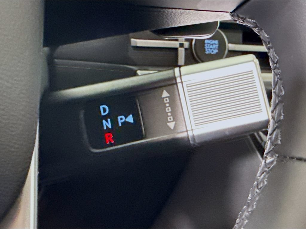 Certified 2025 Hyundai Santa Fe SEL AWD/4WD image 8