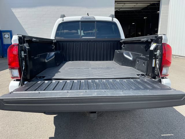 Used 2023 Toyota Tacoma SR AWD/4WD image 26