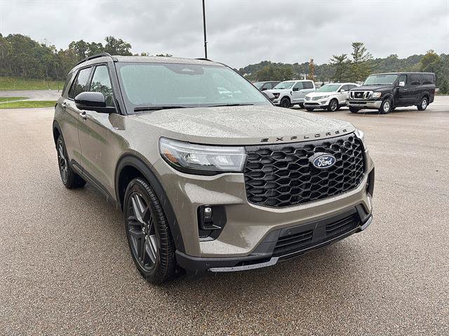 New 2027 Ford Explorer ST-Line w/ Premium Package AWD/4WD image 6
