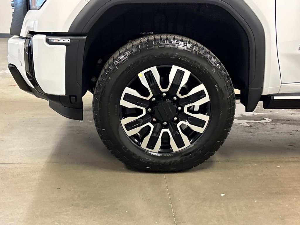 New 2026 GMC Sierra 2500 Denali Ultimate w/ Max Trailering Package image 8
