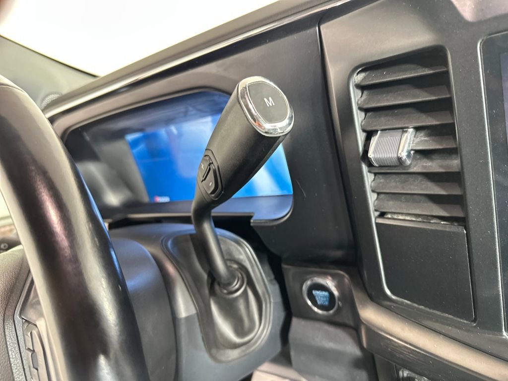 Used 2023 Ford F350 Lariat w/ Chrome Package image 28
