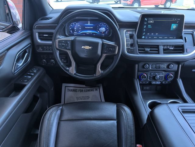 Used 2024 Chevrolet Suburban High Country AWD/4WD image 2