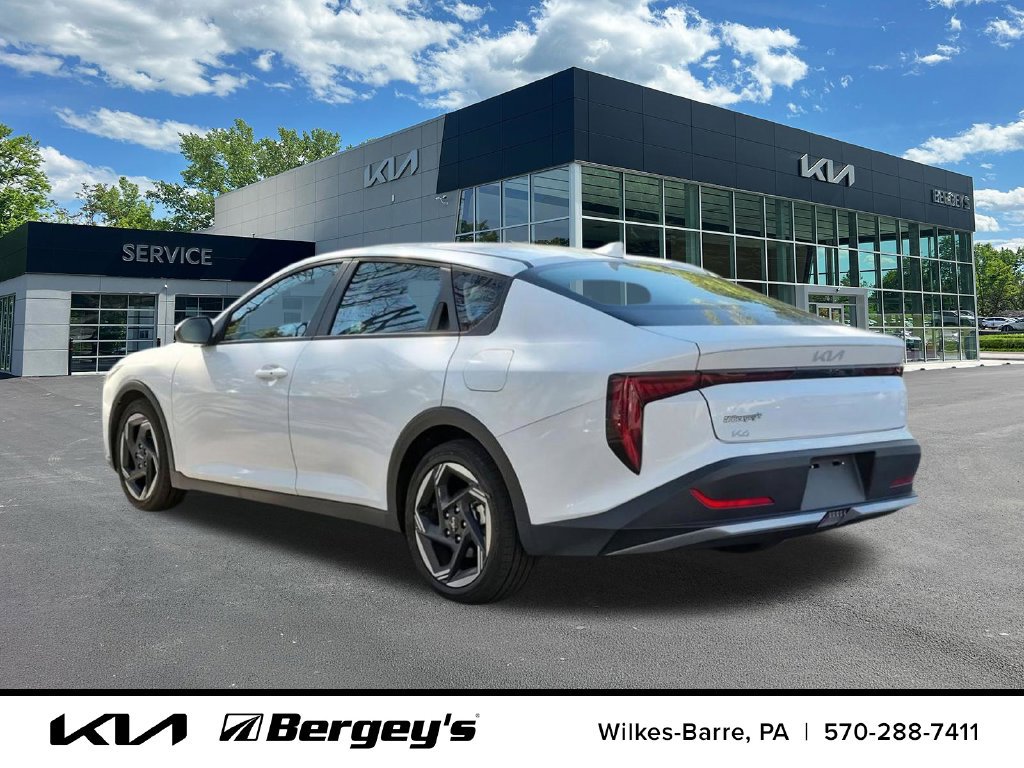 Certified 2025 Kia K4 EX FWD image 16