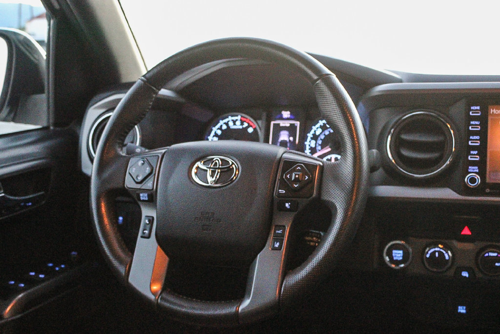 Used 2023 Toyota Tacoma TRD Off-Road w/ Black Out Package (TMS) AWD/4WD image 16