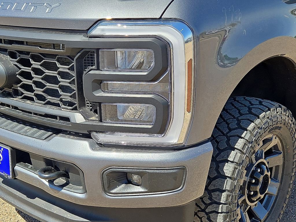 Used 2024 Ford F250 XL w/ STX Appearance Package image 8