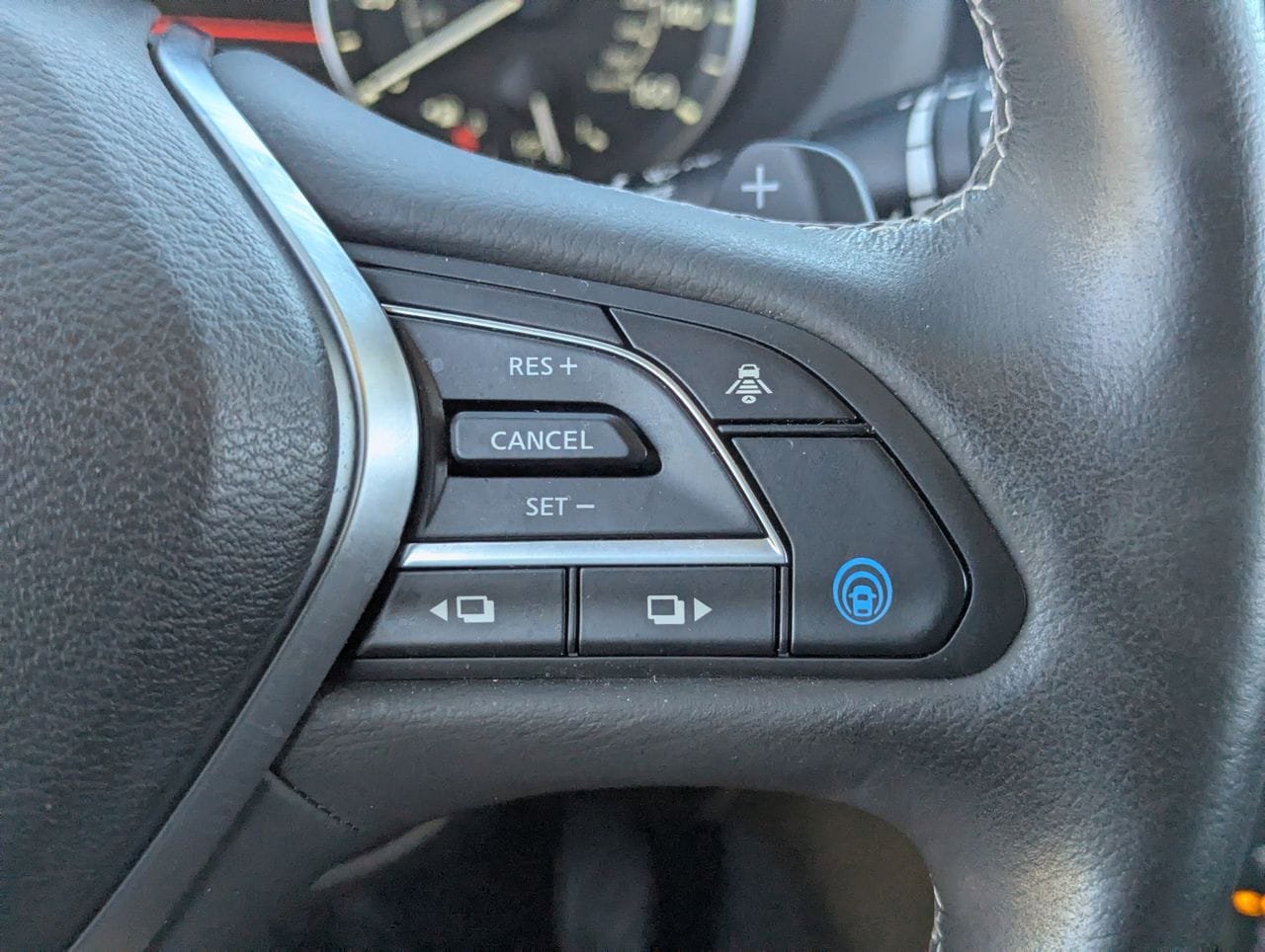 Certified 2023 INFINITI QX50 Sensory AWD/4WD image 28