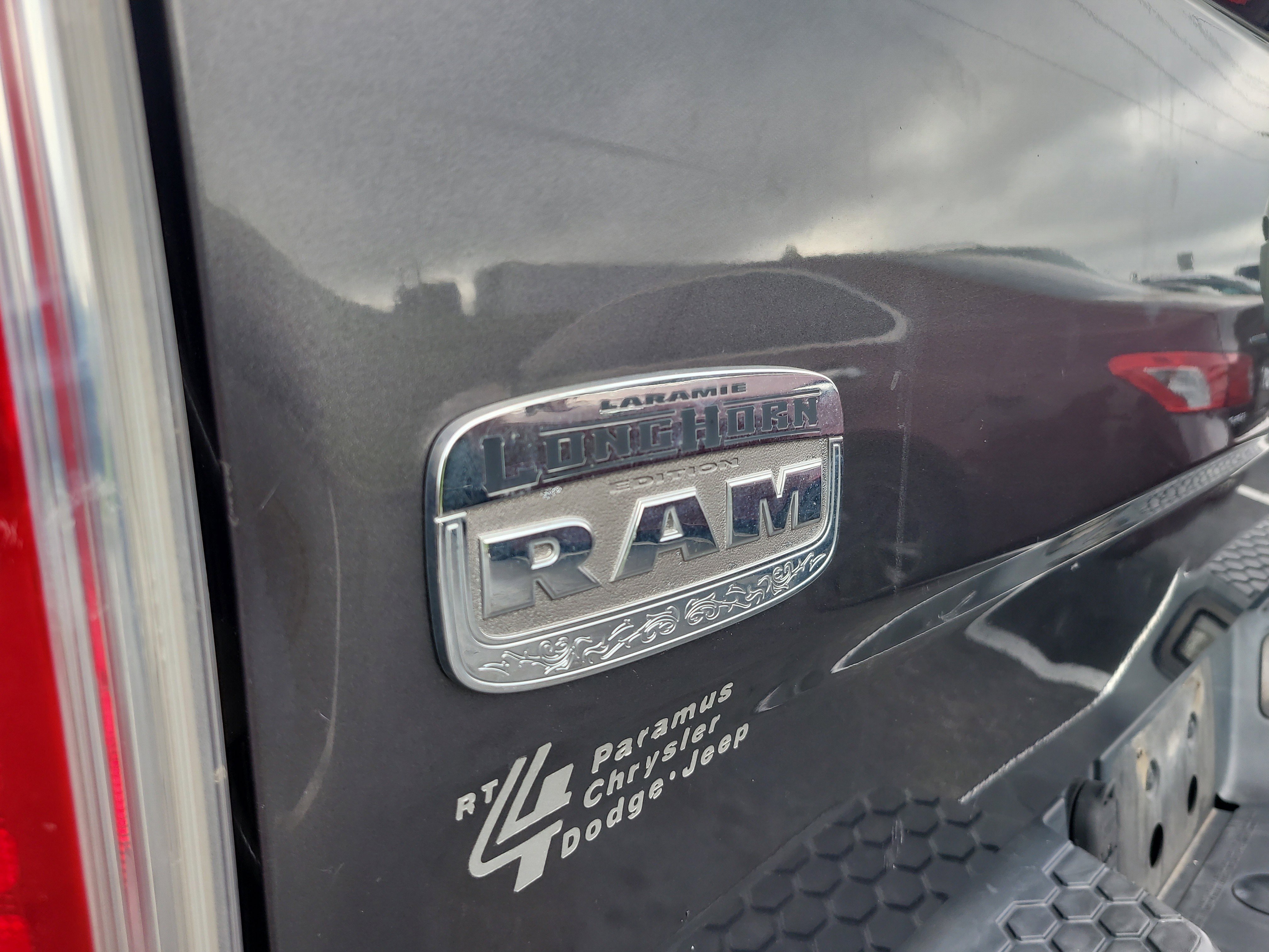 Used 2016 RAM 1500 Laramie Longhorn w/ Convenience Group image 7