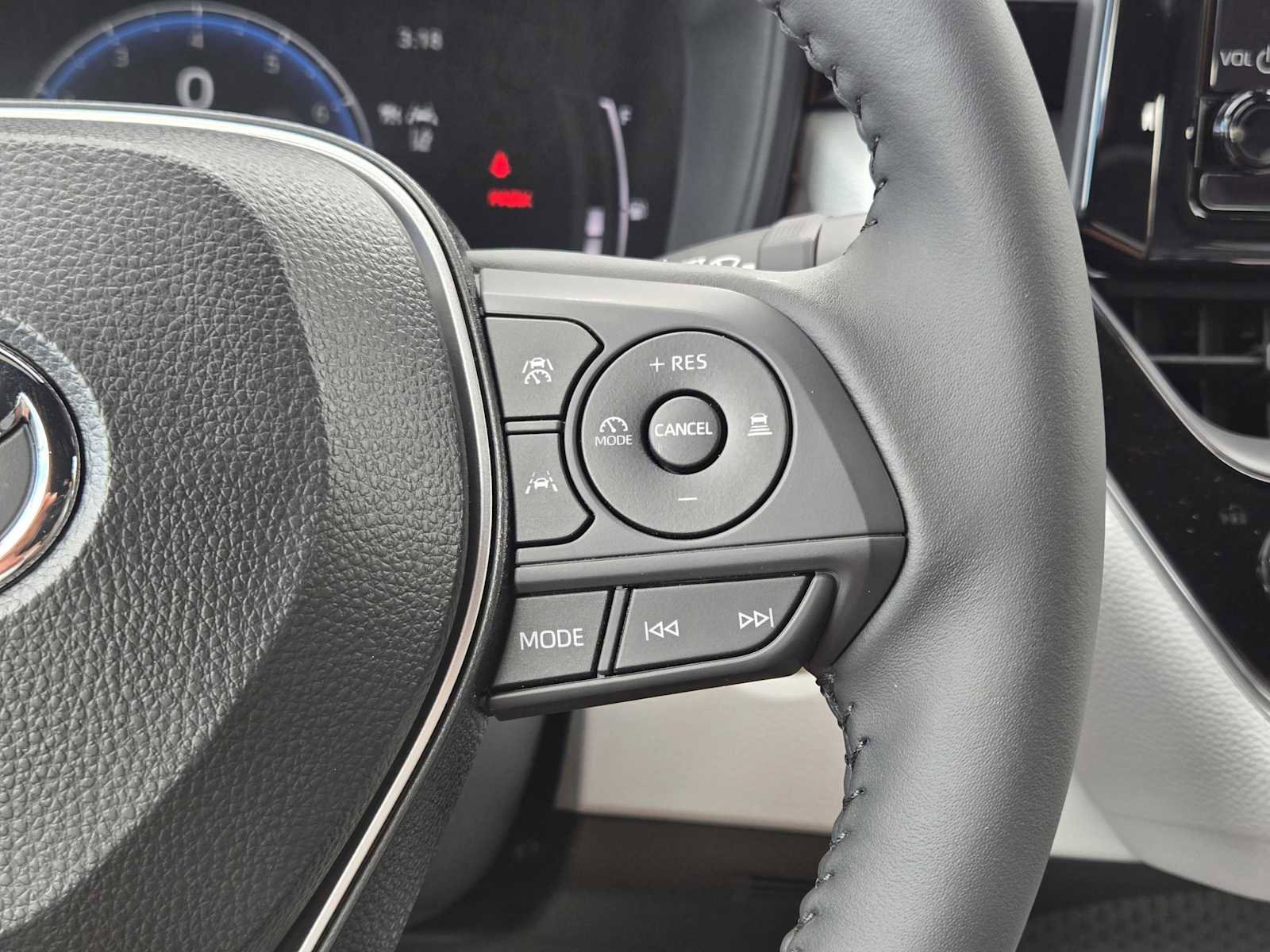 Used 2026 Toyota Corolla SE image 22