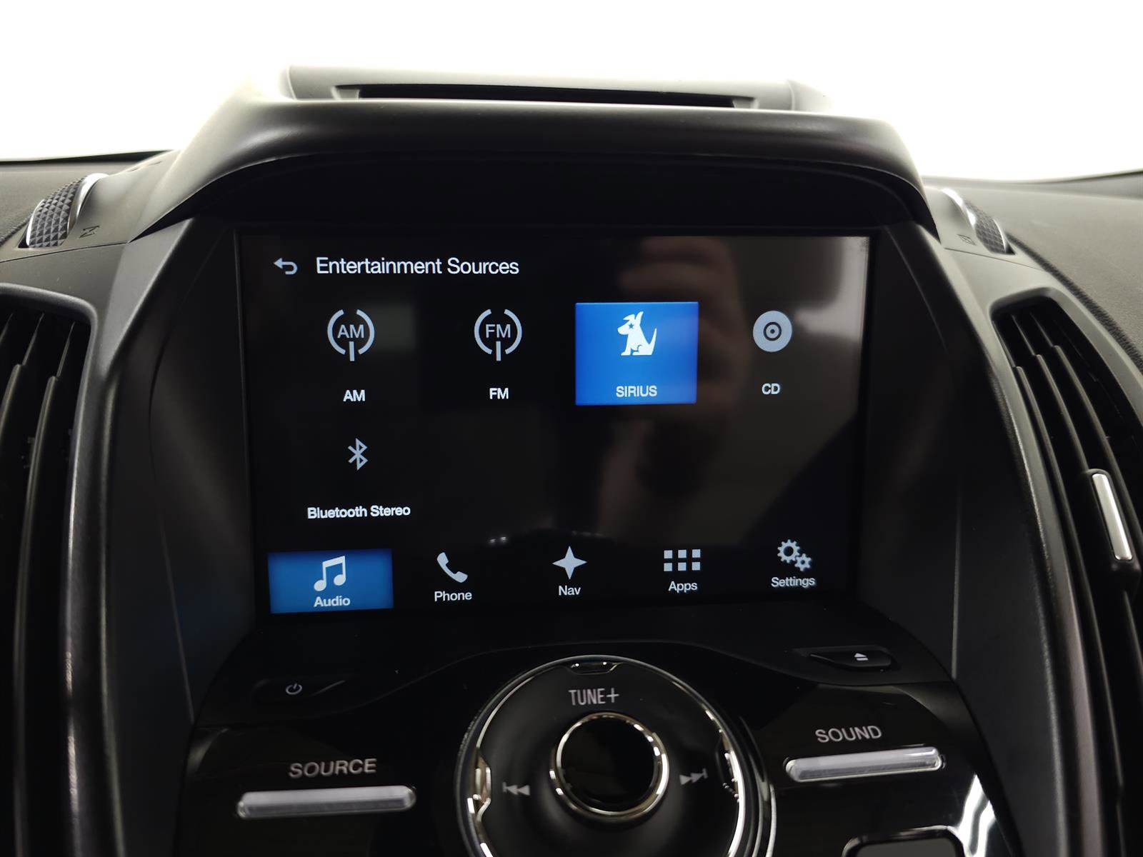 Used 2017 Ford Escape Titanium w/ Canadian Touring Package image 22