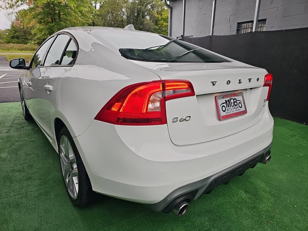 Used 2017 Volvo S60 T5 Dynamic w/ Vision Package AWD/4WD image 6