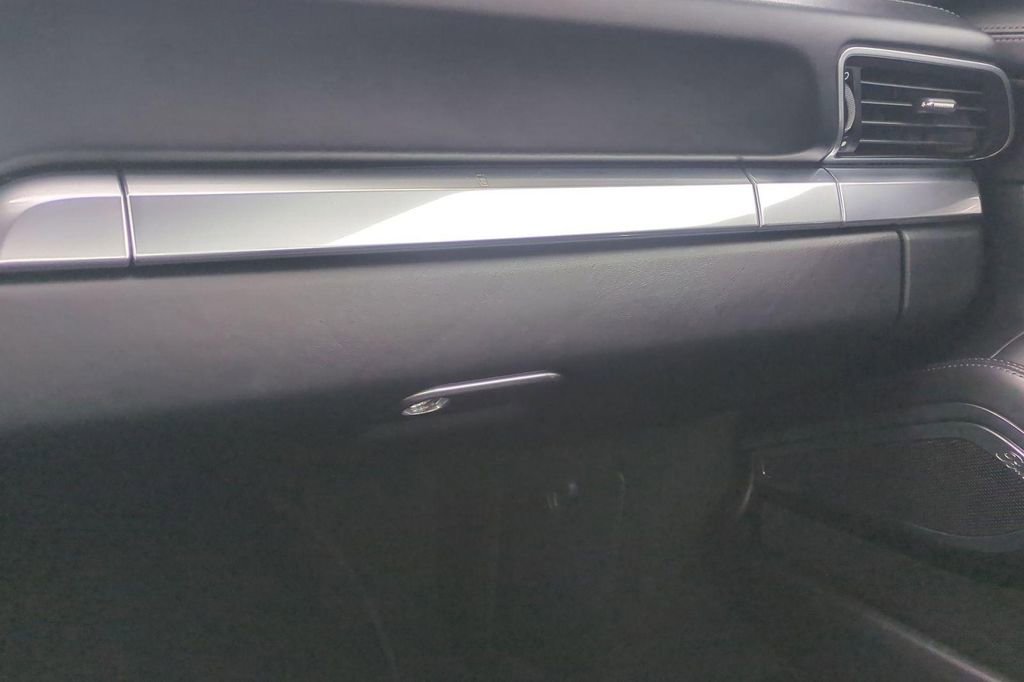 Used 2015 Porsche 911 Turbo image 19
