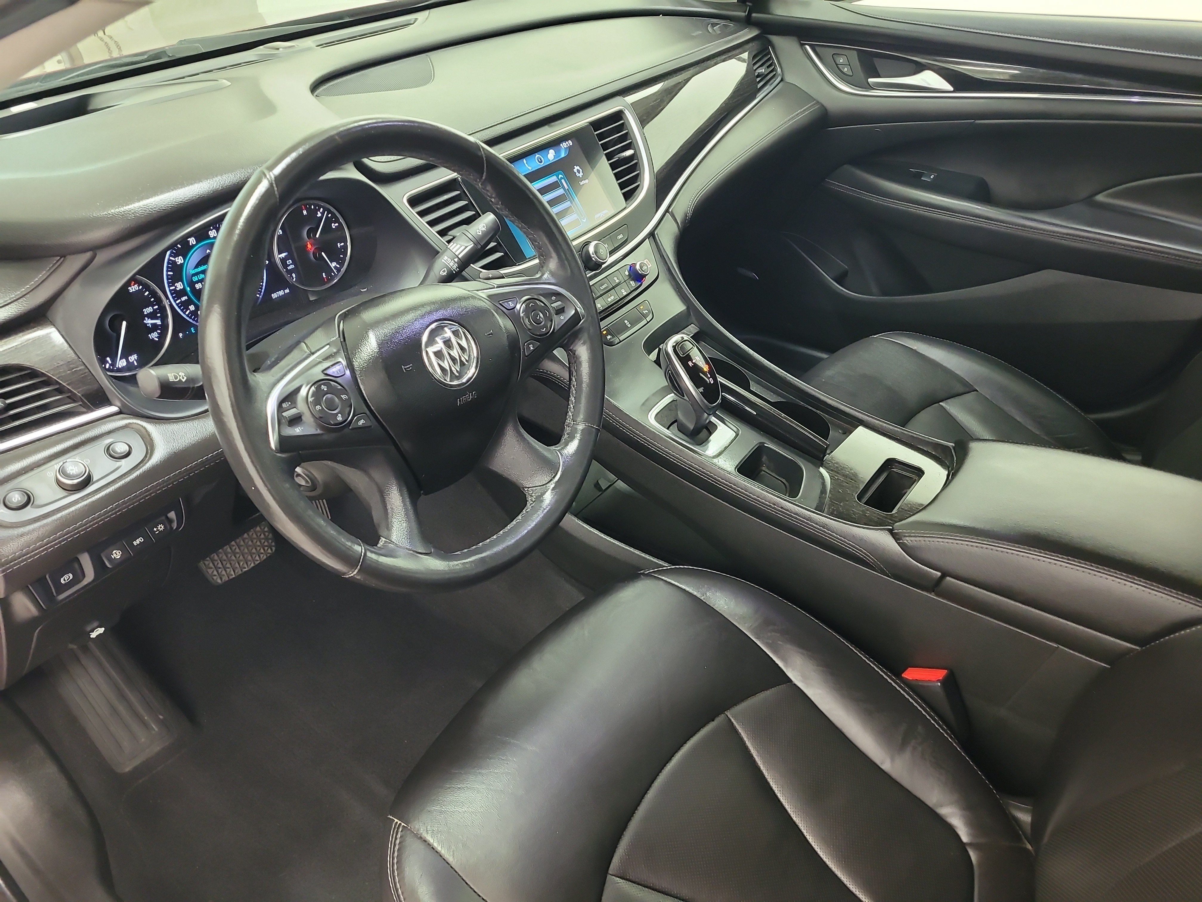 Used 2017 Buick LaCrosse Premium w/ Sun and Shade Package AWD/4WD image 23