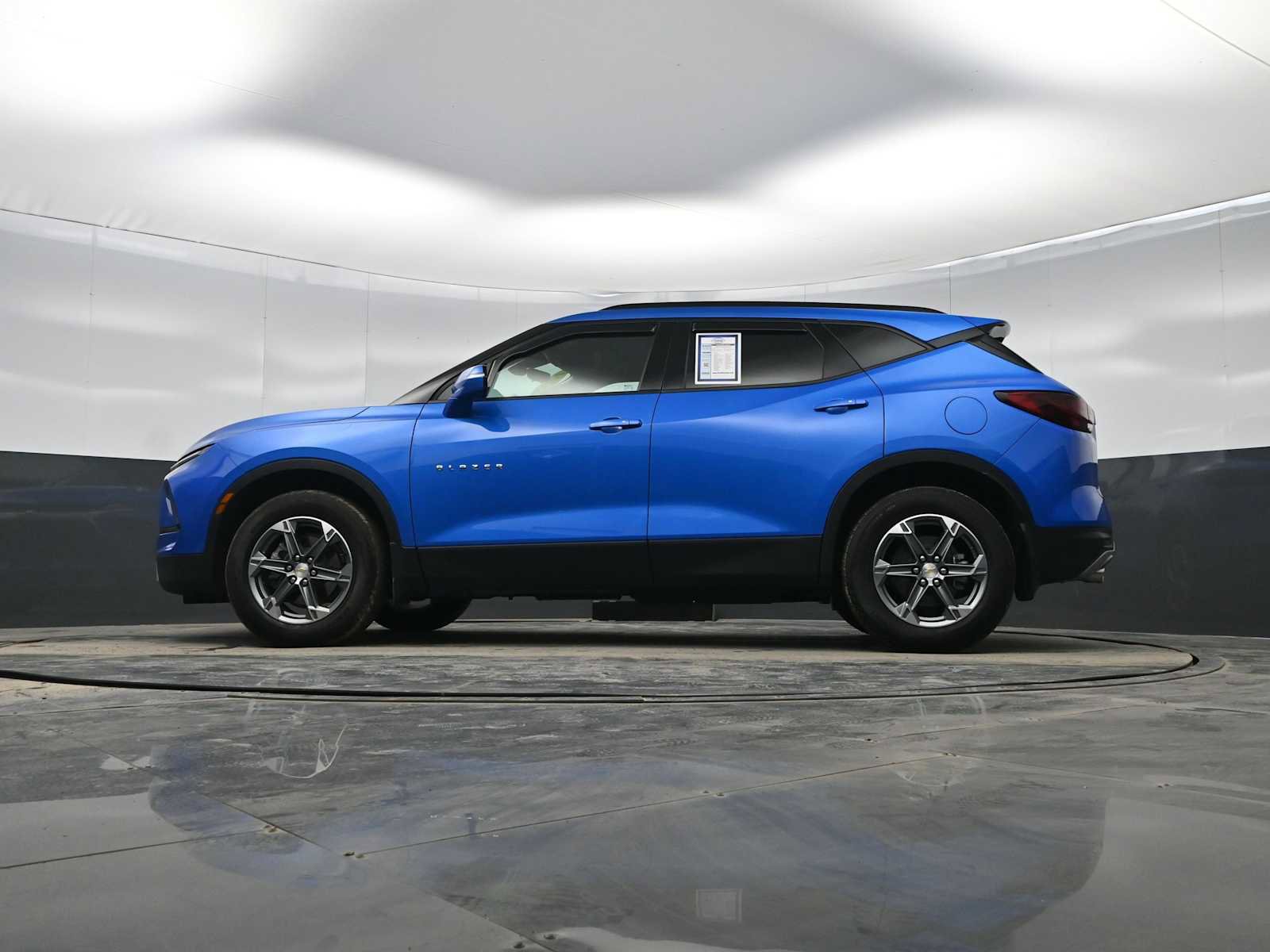 Used 2024 Chevrolet Blazer LT w/ Sound & Technology Package image 32