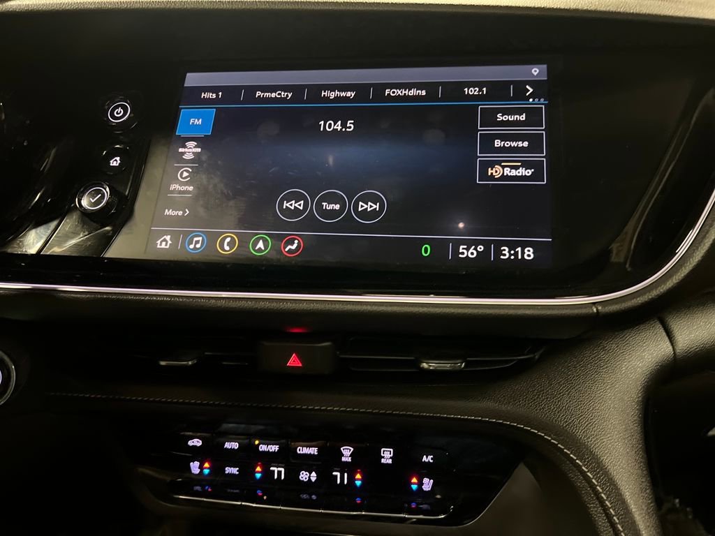 Certified 2021 Buick Envision Avenir w/ Technology Package II image 23