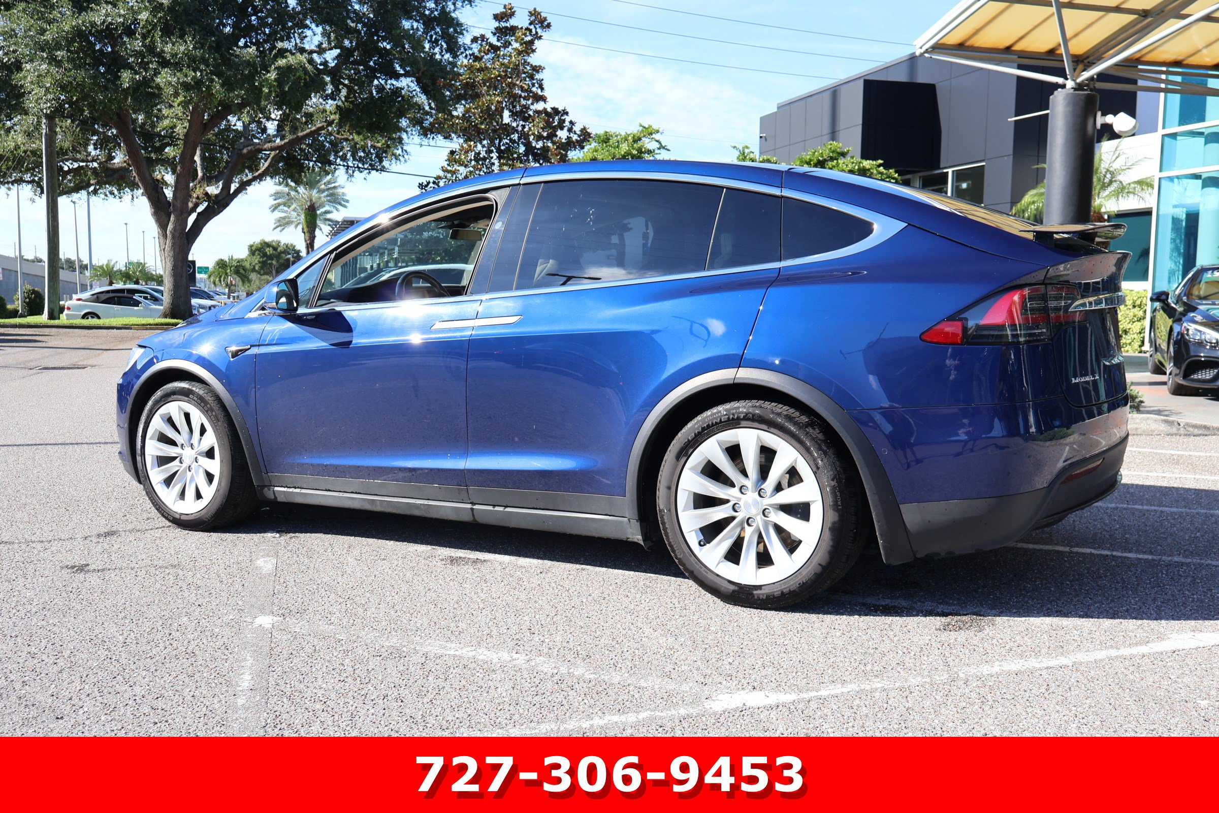 Used 2018 Tesla Model X AWD/4WD image 7