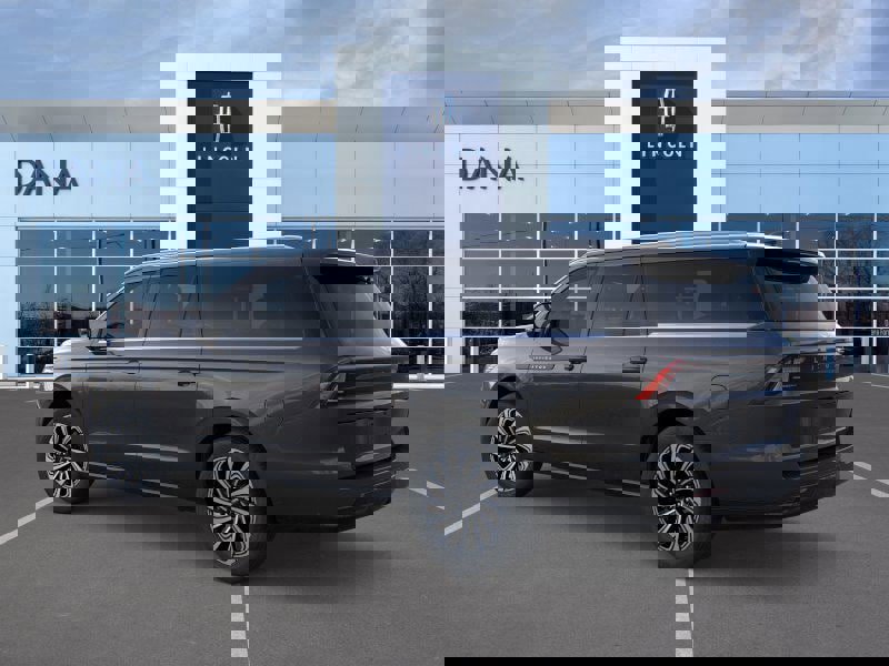 New 2026 Lincoln Navigator L Black Label image 4