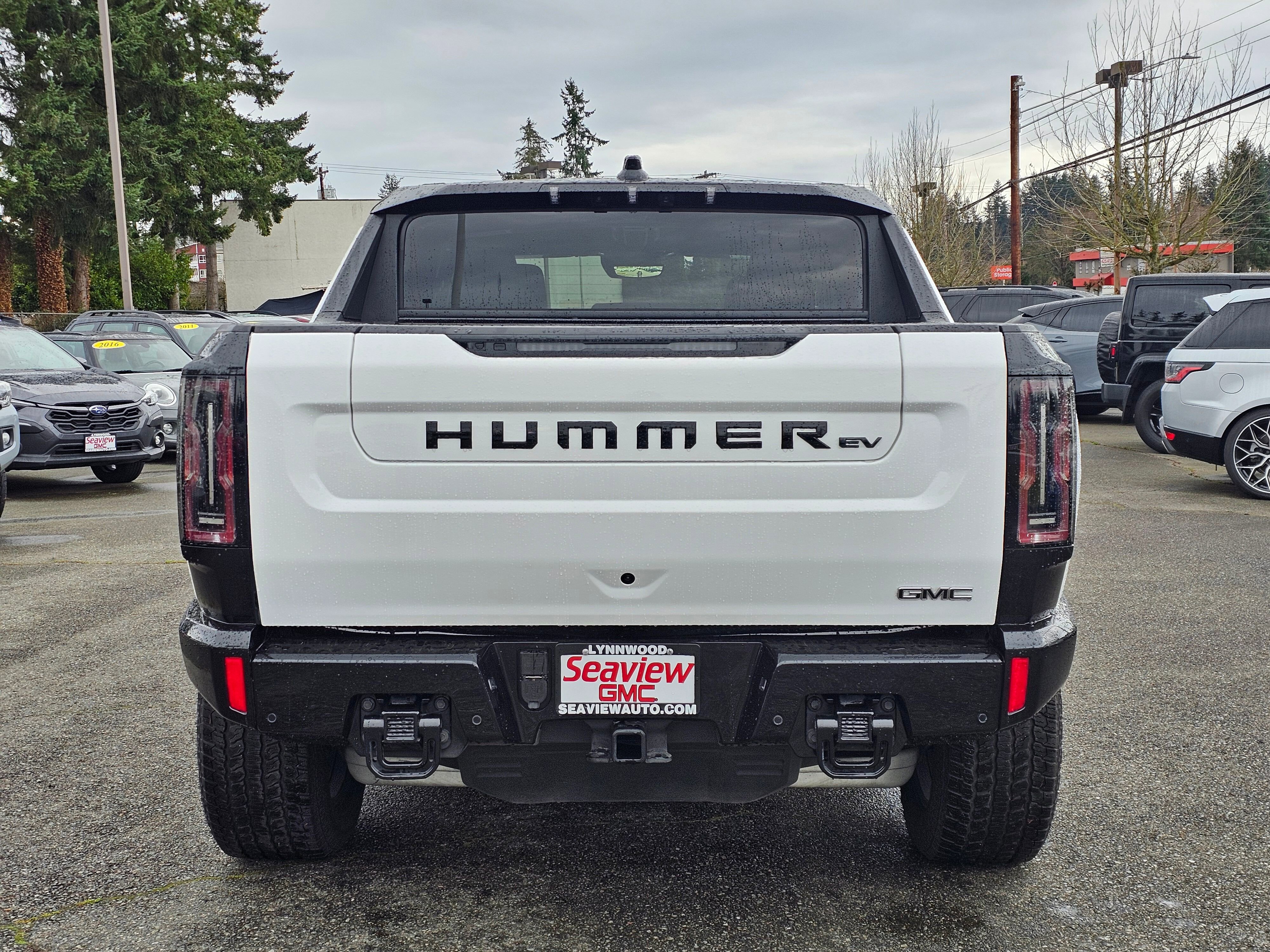 New 2026 GMC Hummer EV 4x4 Crew Cab w/ LPO, Dark Essentials Package image 6