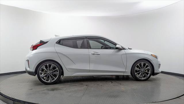 Used 2019 Hyundai Veloster 2.0 Premium FWD image 8