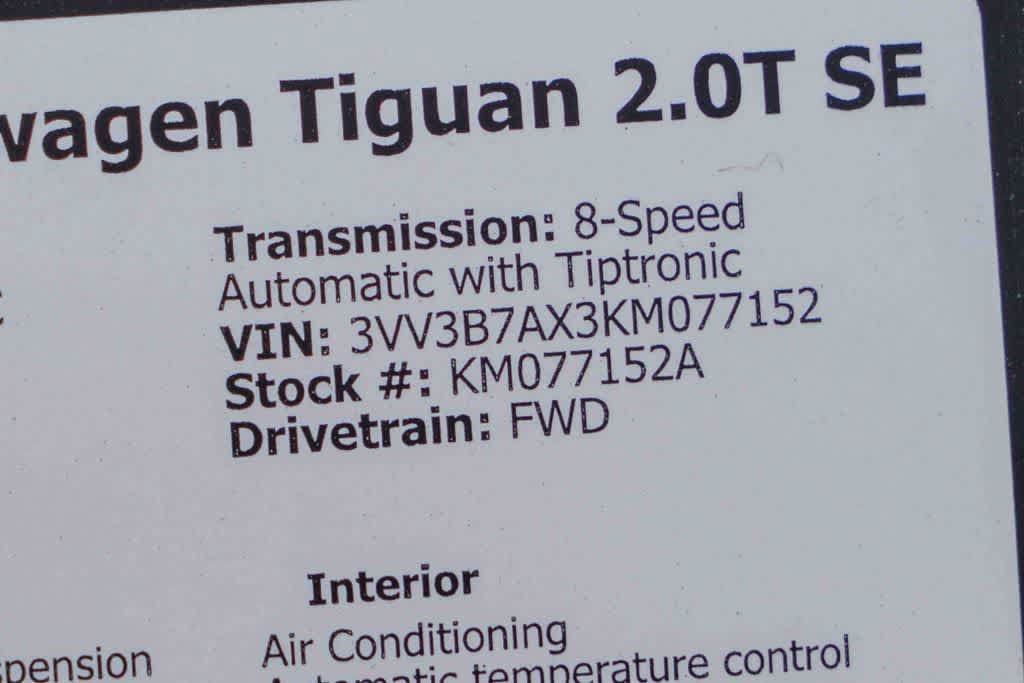 Used 2019 Volkswagen Tiguan SE w/ Panoramic Sunroof Package FWD image 28