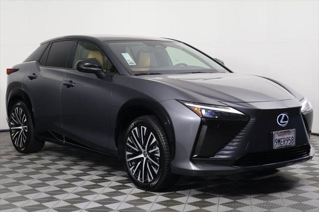 Certified 2024 Lexus RZ 300e Premium w/ Technology Package FWD image 3
