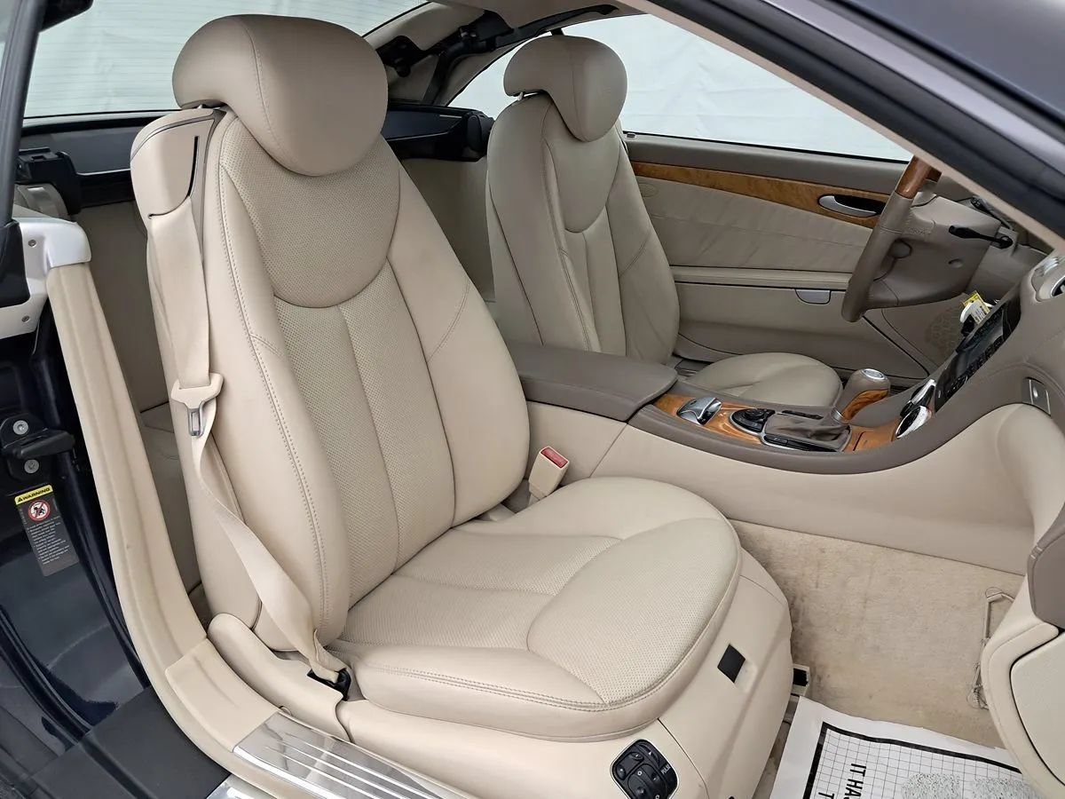Used 2007 Mercedes-Benz SL 600 image 39