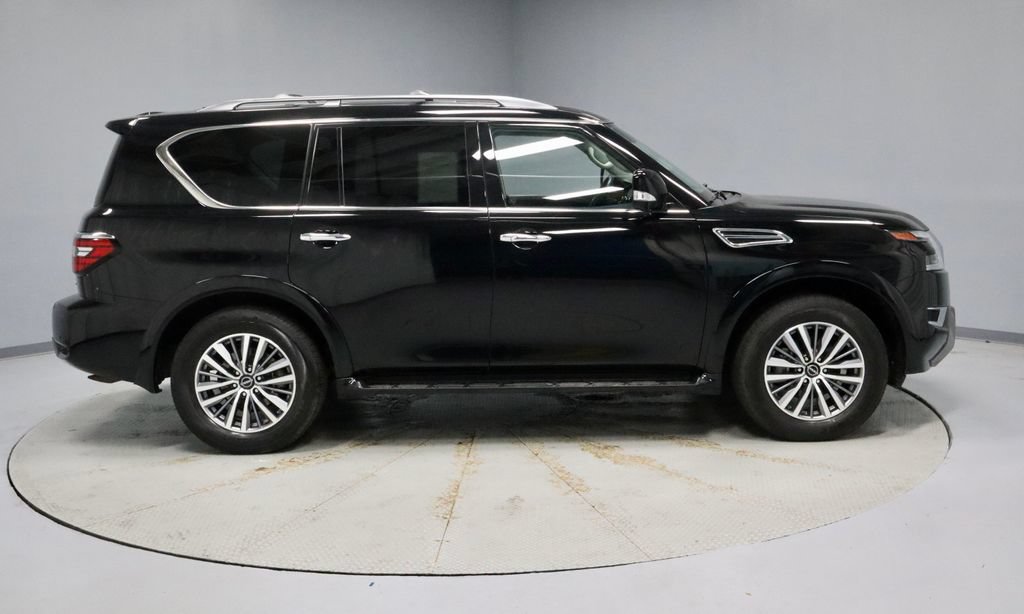 Certified 2023 Nissan Armada SL w/ Cargo Package AWD/4WD image 12