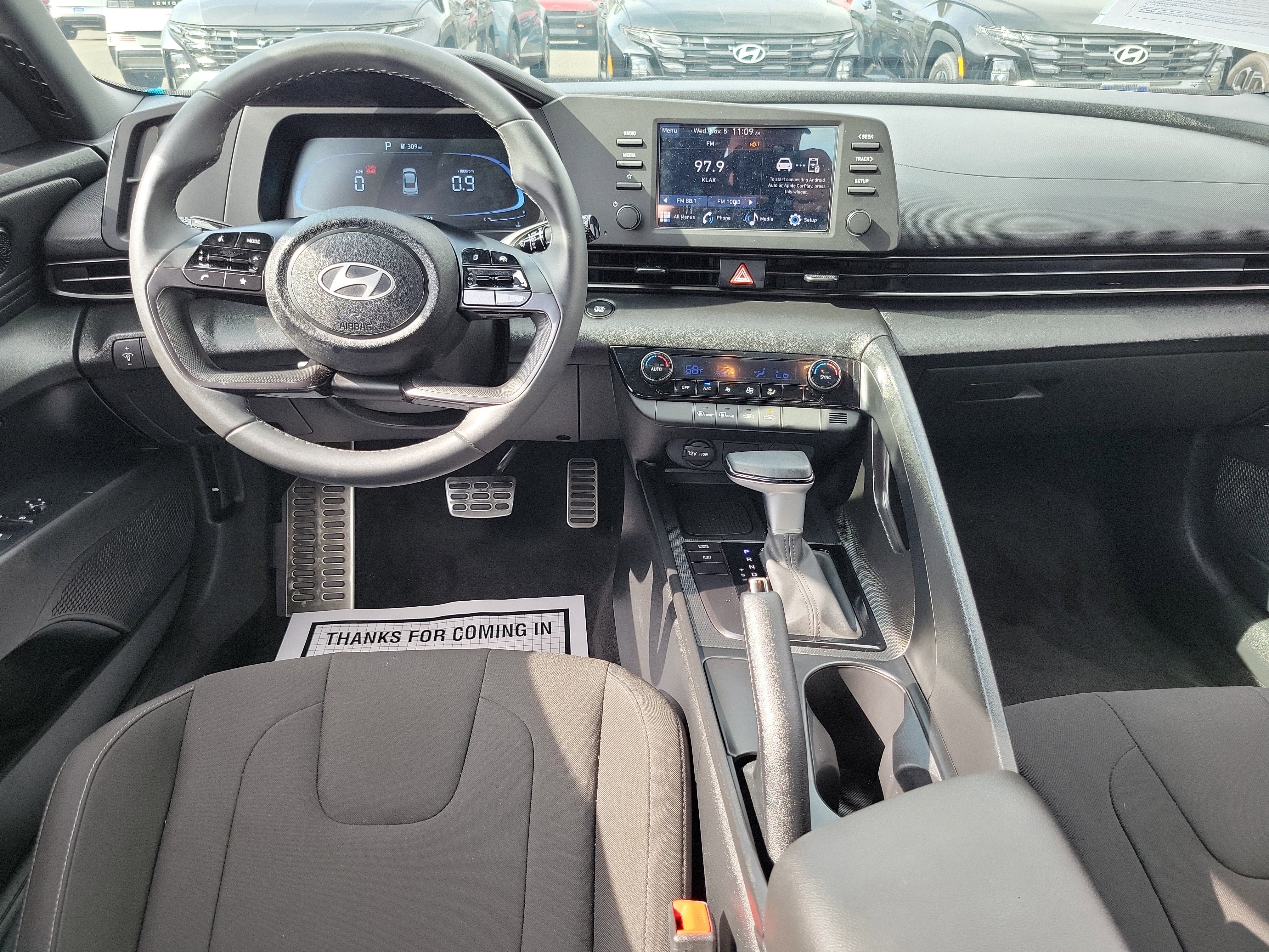 Certified 2025 Hyundai Elantra Sport image 6