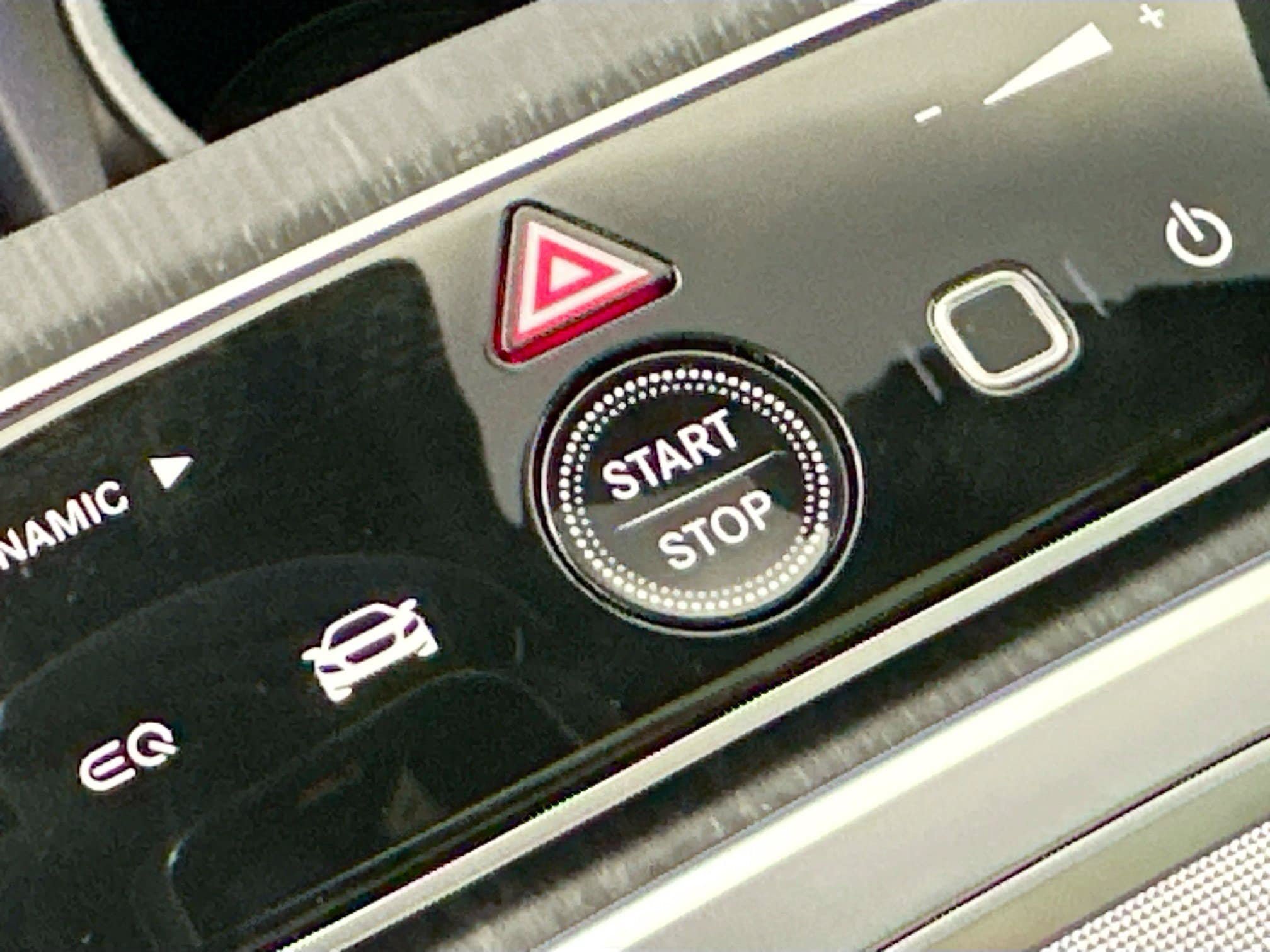 Certified 2023 Mercedes-Benz EQS 580 4MATIC Sedan w/ Exclusive Trim Package image 16