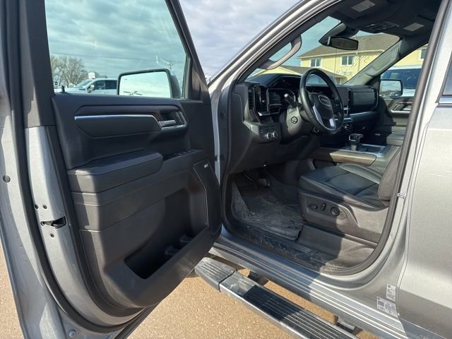 Used 2024 GMC Sierra 1500 SLT w/ SLT Premium Plus Package image 9
