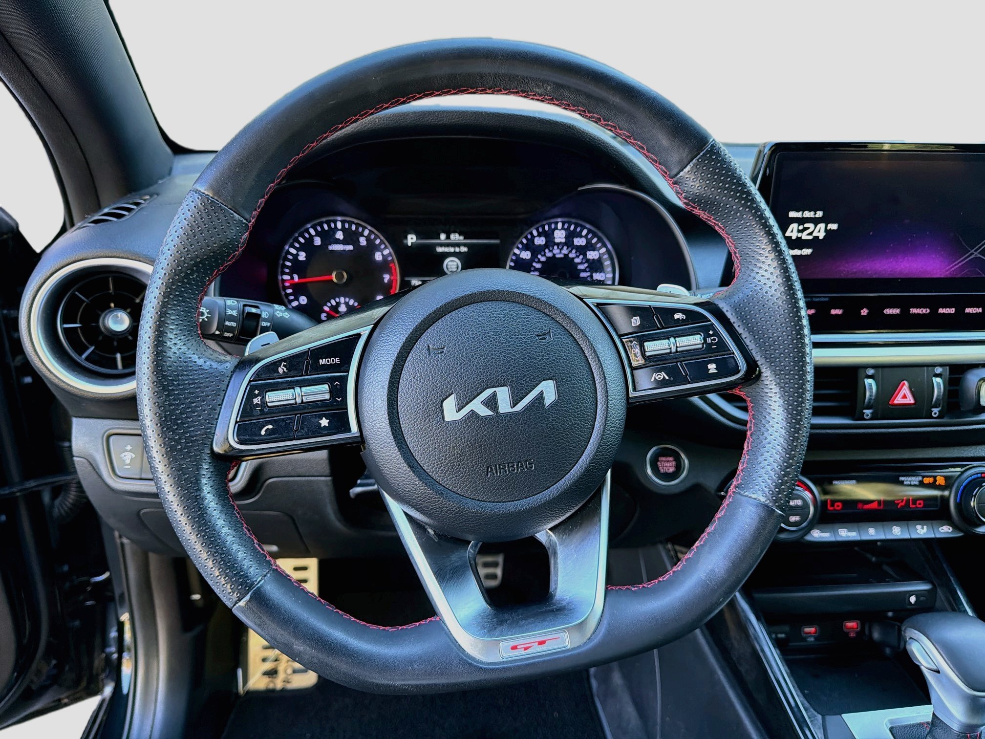 Used 2023 Kia Forte GT w/ GT2 Package FWD image 9
