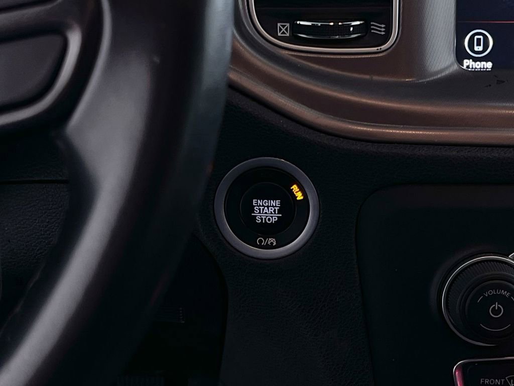 Used 2023 Dodge Charger SXT image 23