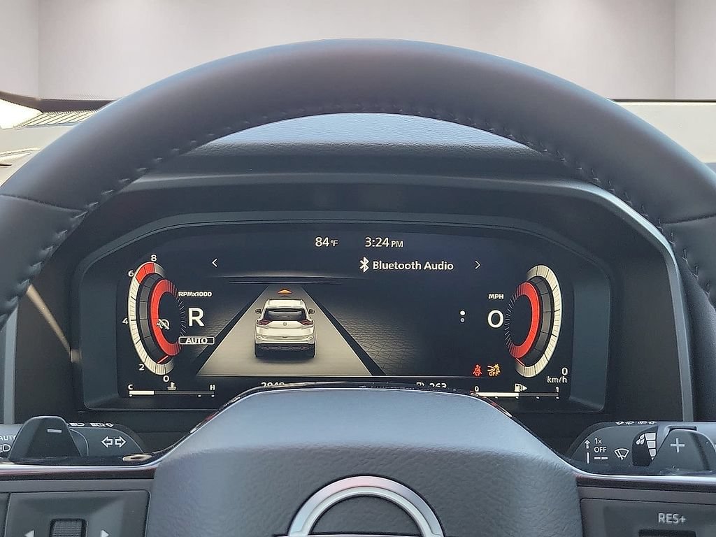 Used 2025 Nissan Rogue SL AWD/4WD image 18